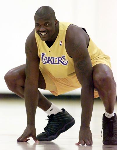 篮球湖人球员训练后心理状态稳定（湖人队球员训练结束后心理状态平稳）