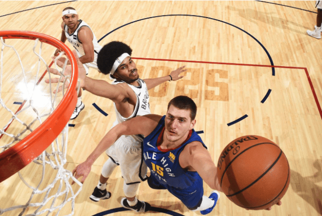 3-0！中国男排同组对手闯入世锦赛8强！淘汰A组榜首，非洲球队团灭（3-0横扫！与中国男排同组对手晋级世锦赛八强，爆冷淘汰A组第一，非洲军团全数出局）