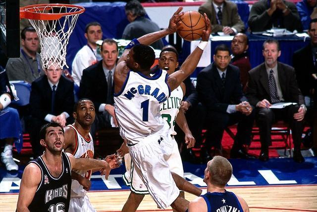 佩佩调侃摩洛哥队遭种族主义辱骂，黄潜官方发声明谴责（佩佩打趣摩洛哥队遭遇种族主义辱骂，黄潜俱乐部发布声明予以谴责）