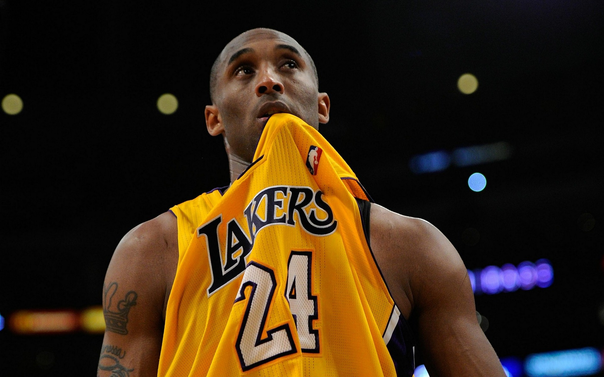 潇洒倒钩，C罗破门时的心率高达172bpm（C罗倒钩破门，进球瞬间心率飙至172bpm）