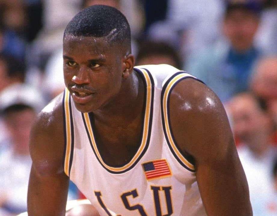 德天空：目前看施洛特贝克最可能不续约，皇马和拜仁讨论了他（德天空：施洛特贝克大概率不续约，皇马与拜仁已就他展开讨论）