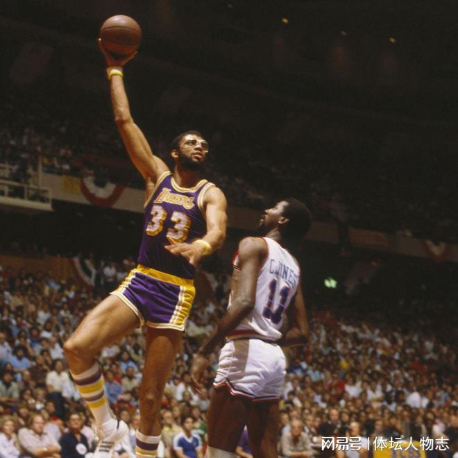 0-2！3-2！费内巴切女排夺冠瓦尔加斯MVP博斯科维奇24分难救主（从0-2到3-2，费内巴切女排逆转封冠：瓦尔加斯当选MVP，博斯科维奇砍24分无力回天）